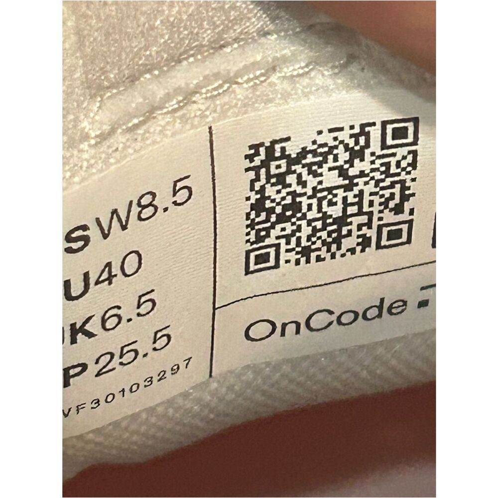 ON CLOUDSURFER trail ivory salmon athletic training lace up shoes sneakers 8.5 - Picture 3 of 7